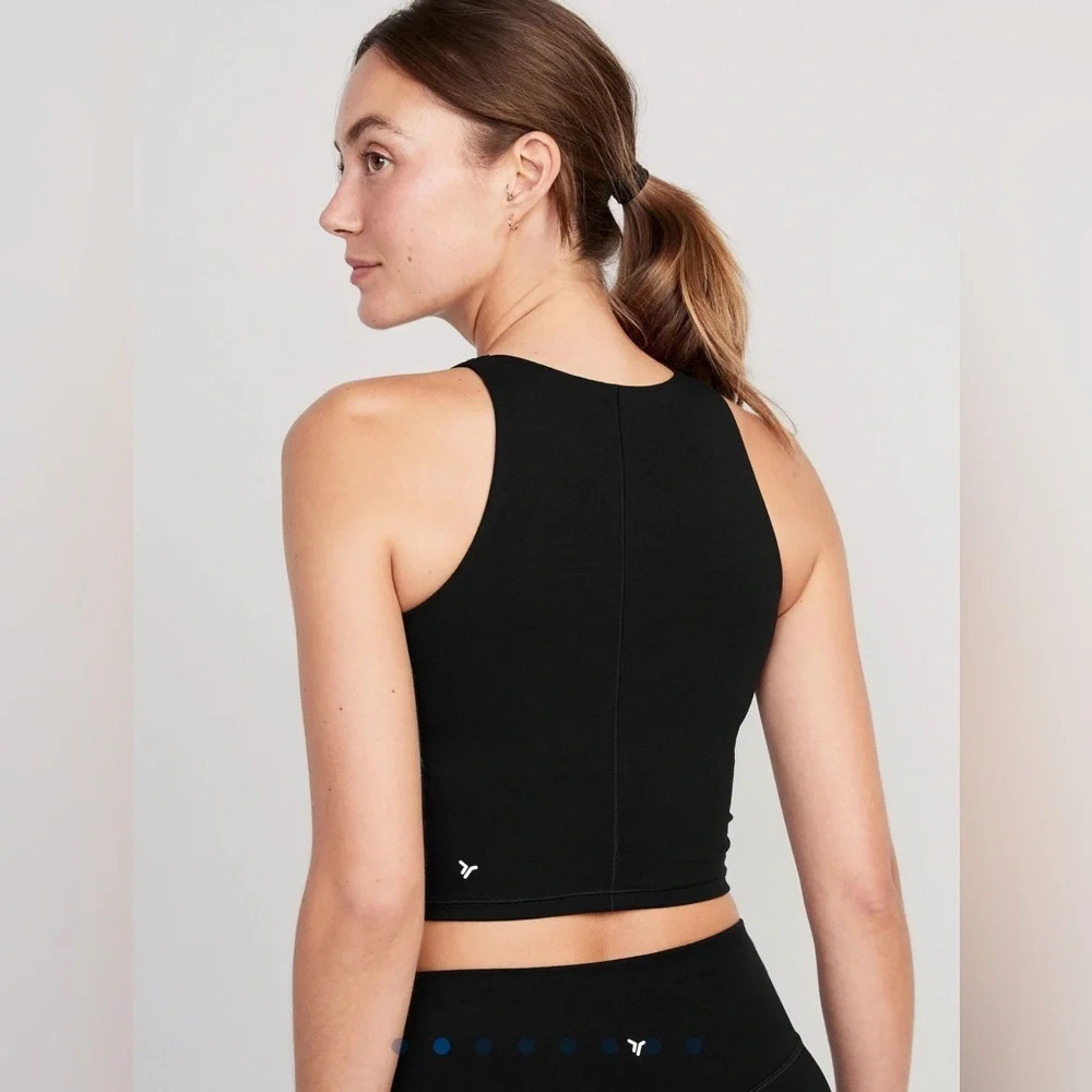 OLD NAVY  PowerChill Sports Bra - Picture 2 of 7